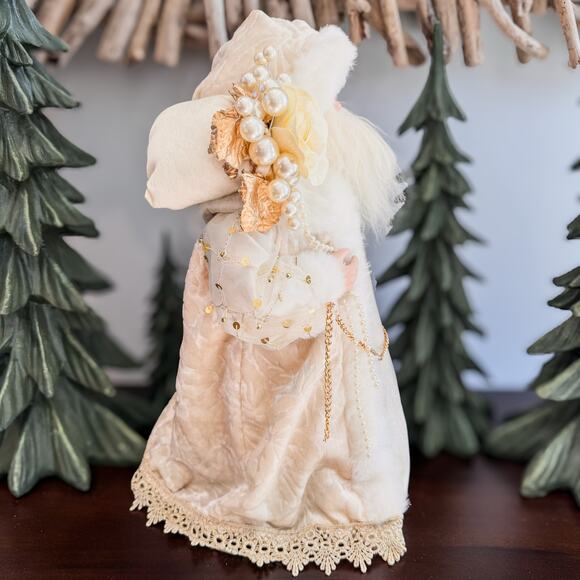 Elegant Vintage Holiday Moments Collection-Tabletop/Treetop Santa-Gold and Ivory - Picture 2 of 11